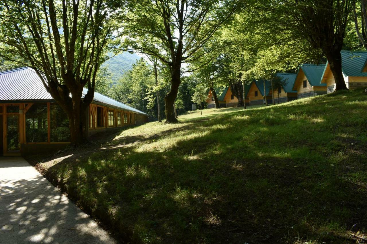 Tara Inn Resort Bastasi Exterior photo